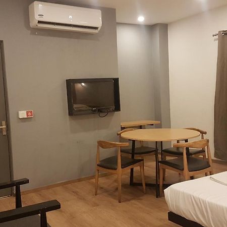 Treetop Inn Chennai Exterior photo