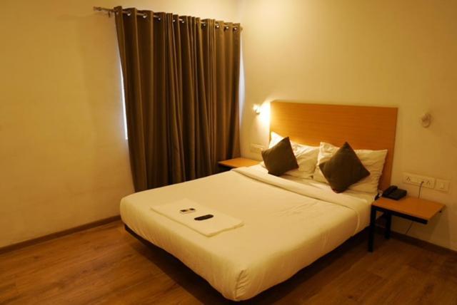 Treetop Inn Chennai Exterior photo